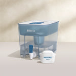 Une station de filtration d'eau BRITA Flow équipée d'une cartouche filtrante MAXTRA PRO PURE PERFORMANCE